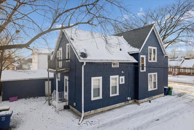 110 N CLAY STREET, Green Bay, WI 54301