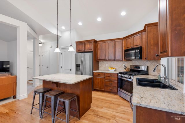 652 E Bonita Canyon, Meridian, ID 83646