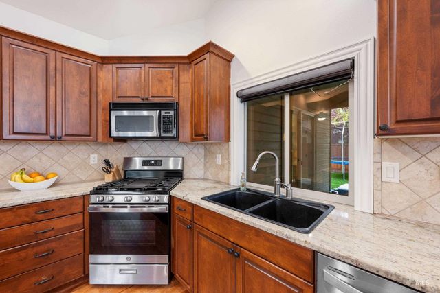 652 E Bonita Canyon, Meridian, ID 83646