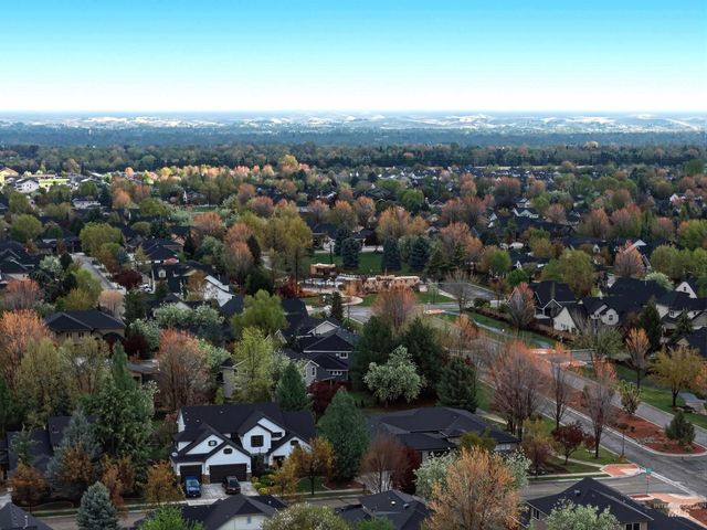 652 E Bonita Canyon, Meridian, ID 83646