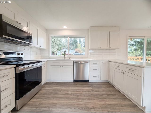 2409 Se HIGGINS Dr, Vancouver, WA 98683