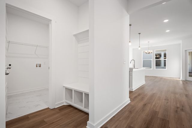 7092 Sutton Drive, White House, TN 37188