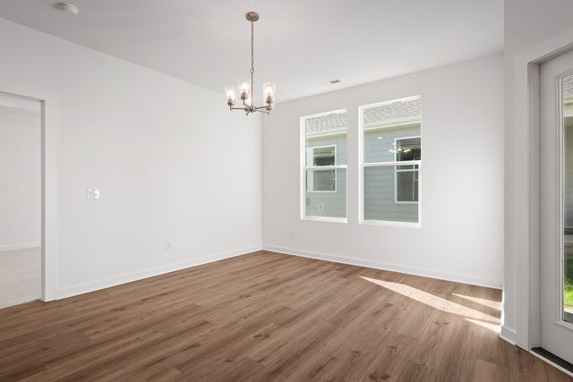 7092 Sutton Drive, White House, TN 37188