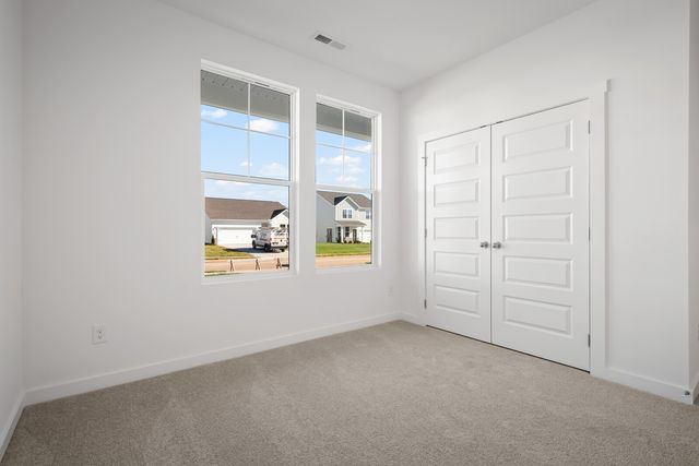 7092 Sutton Drive, White House, TN 37188