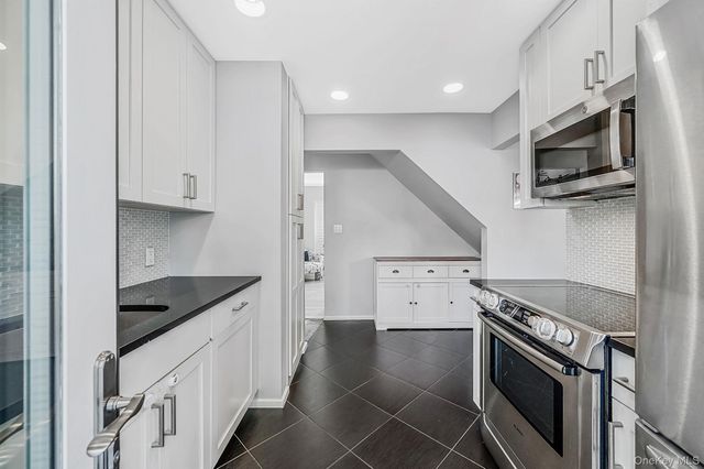 1319 Harry Lane, Merrick, NY 11566