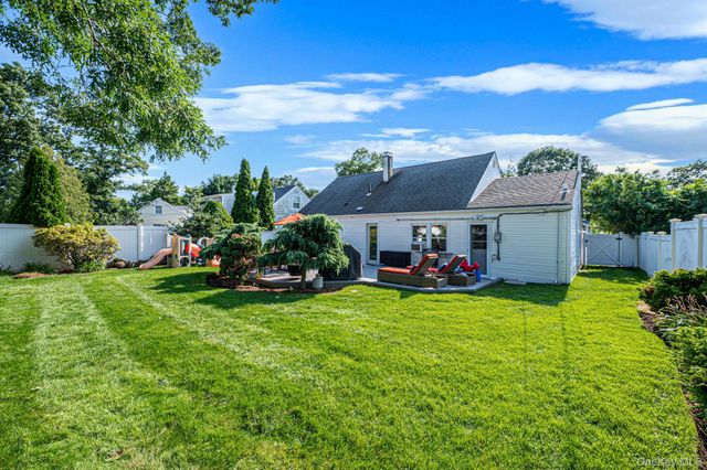 1319 Harry Lane, Merrick, NY 11566