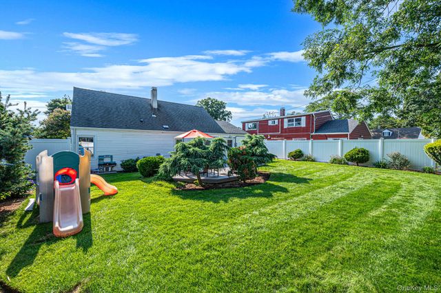 1319 Harry Lane, Merrick, NY 11566