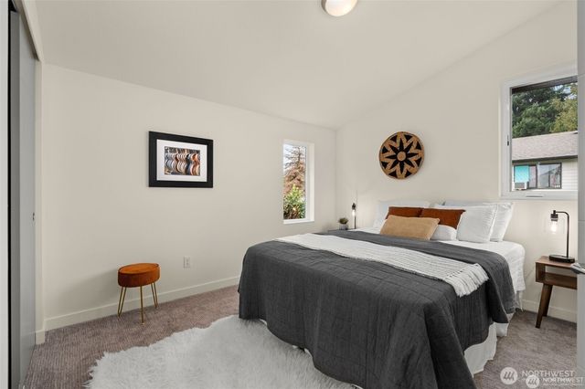 6018 S 127th Lane, Seattle, WA 98178