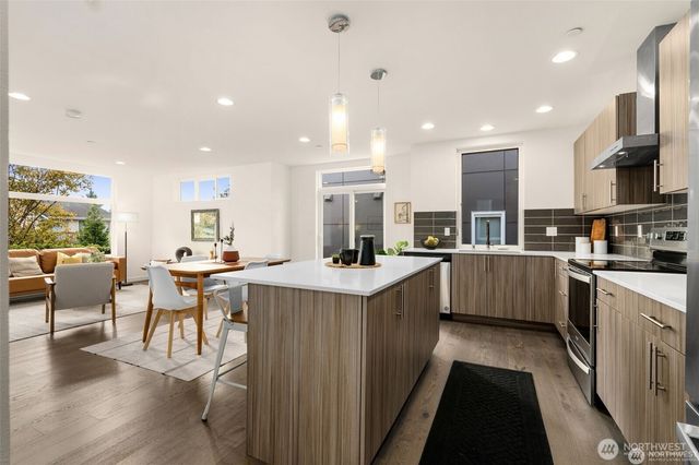 6018 S 127th Lane, Seattle, WA 98178