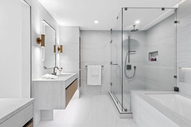 900 N Ocean Boulevard 1404, Pompano Beach, FL 33062