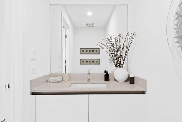 900 N Ocean Boulevard 1404, Pompano Beach, FL 33062