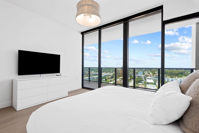 900 N Ocean Boulevard 1404, Pompano Beach, FL 33062