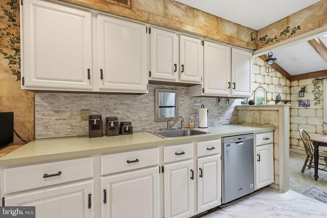 1024 CULTIPACKER RD, Yardley, PA 19067