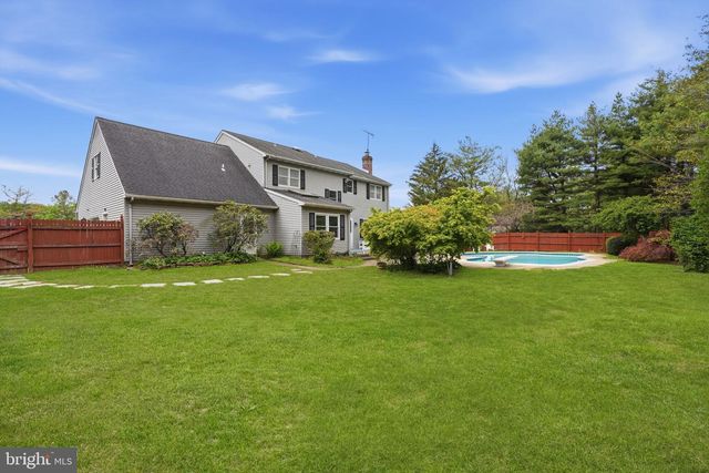 1024 CULTIPACKER RD, Yardley, PA 19067