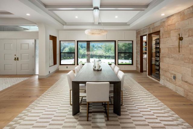 26201 Dori Lane, Los Altos Hills, CA 94022