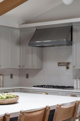 26201 Dori Lane, Los Altos Hills, CA 94022