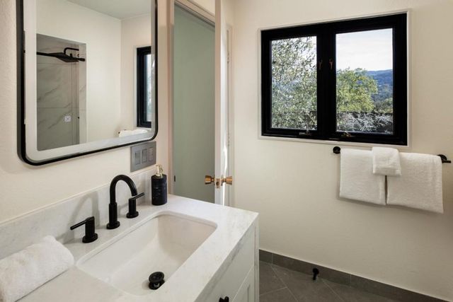 26201 Dori Lane, Los Altos Hills, CA 94022