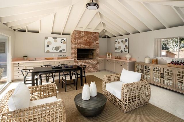 26201 Dori Lane, Los Altos Hills, CA 94022