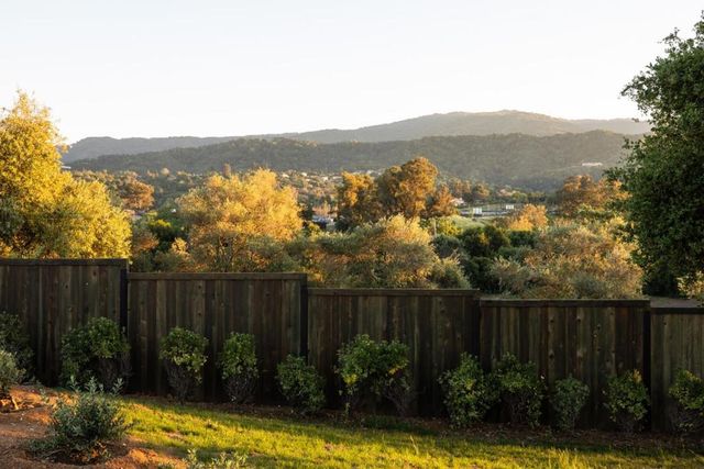 26201 Dori Lane, Los Altos Hills, CA 94022