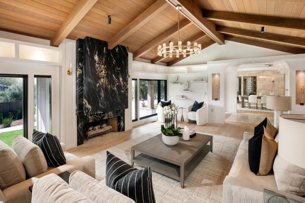 26201 Dori Lane, Los Altos Hills, CA 94022