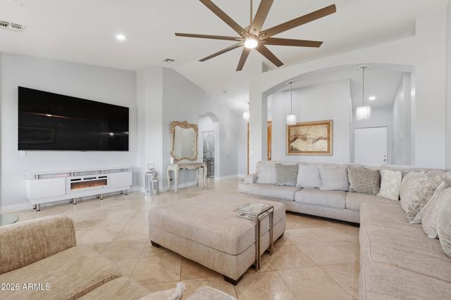 1106 E CIRCLE MOUNTAIN Road, New River, AZ 85087