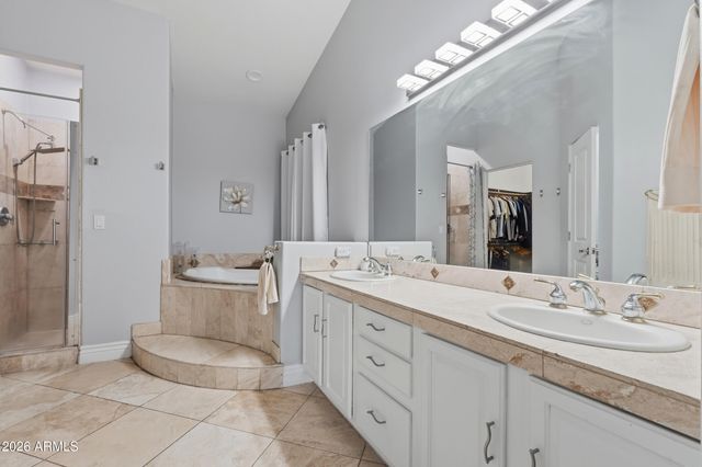 1106 E CIRCLE MOUNTAIN Road, New River, AZ 85087