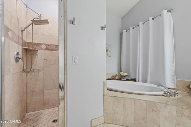 1106 E CIRCLE MOUNTAIN Road, New River, AZ 85087