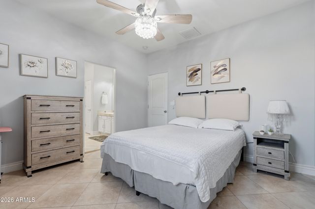 1106 E CIRCLE MOUNTAIN Road, New River, AZ 85087