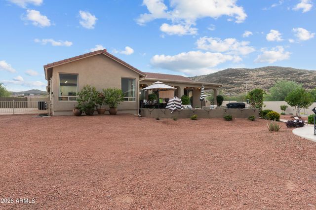 1106 E CIRCLE MOUNTAIN Road, New River, AZ 85087