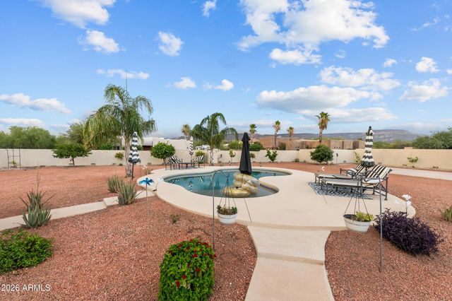 1106 E CIRCLE MOUNTAIN Road, New River, AZ 85087