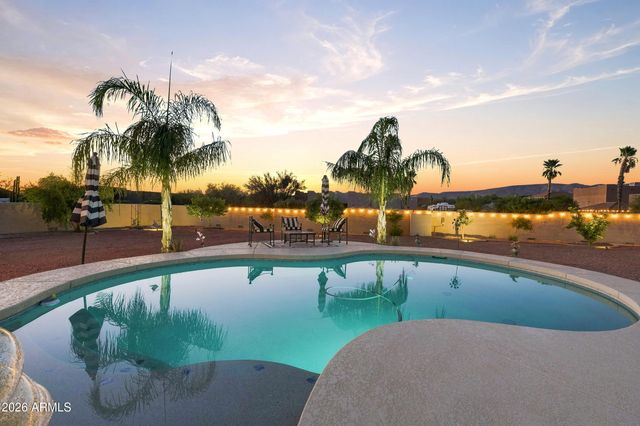 1106 E CIRCLE MOUNTAIN Road, New River, AZ 85087