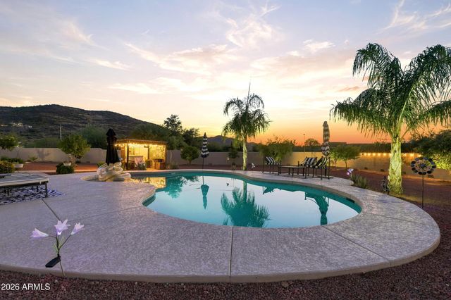 1106 E CIRCLE MOUNTAIN Road, New River, AZ 85087