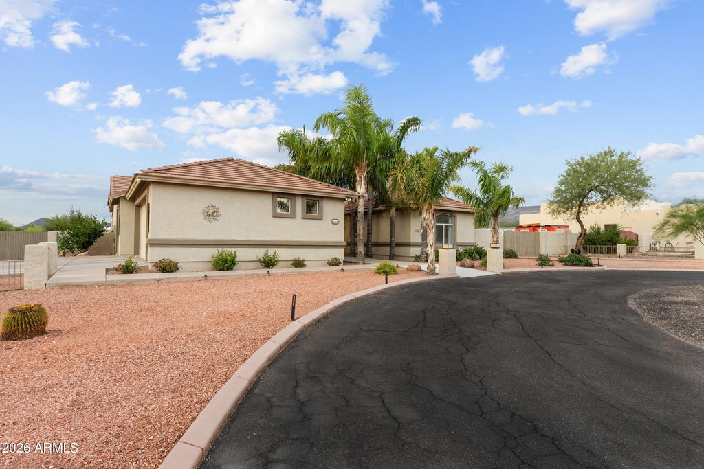 1106 E CIRCLE MOUNTAIN Road, New River, AZ 85087 — photo 5
