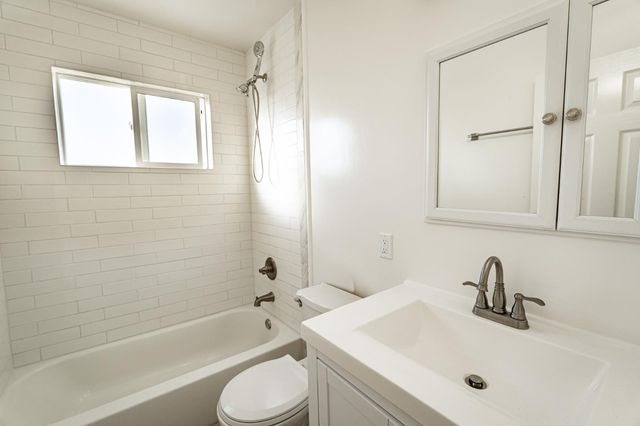 427 Andrew Circle, Marina, CA 93933