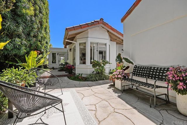 4784 Galicia Way, Oceanside, CA 92056