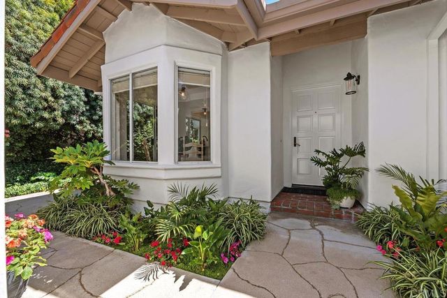 4784 Galicia Way, Oceanside, CA 92056