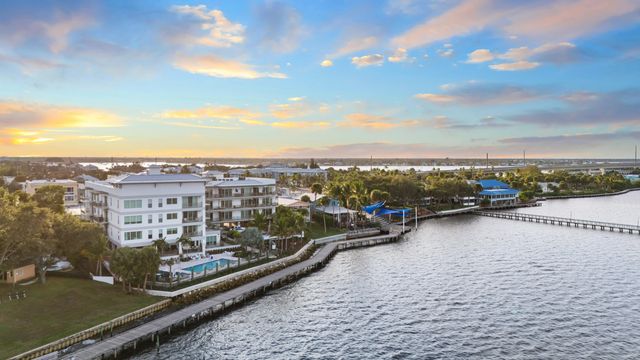 41 SW Seminole Street 307, Stuart, FL 34994
