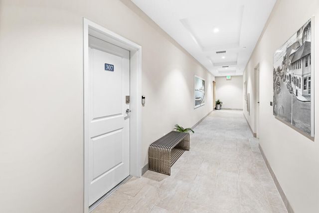 41 SW Seminole Street 307, Stuart, FL 34994