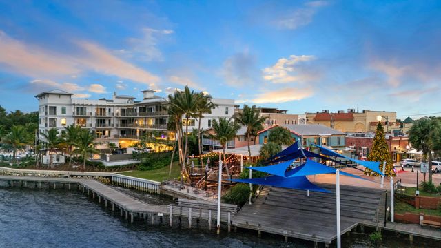 41 SW Seminole Street 307, Stuart, FL 34994