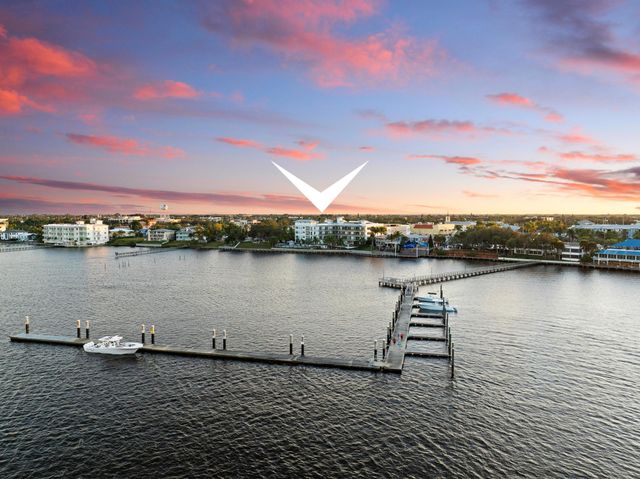 41 SW Seminole Street 307, Stuart, FL 34994