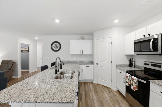 2518 Sardis Drive SE, Bolivia, NC 28422