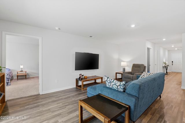 2518 Sardis Drive SE, Bolivia, NC 28422