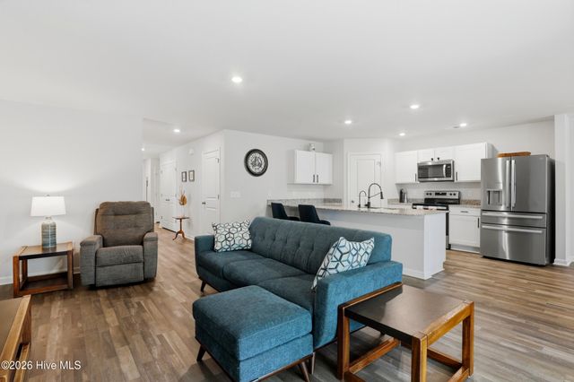 2518 Sardis Drive SE, Bolivia, NC 28422