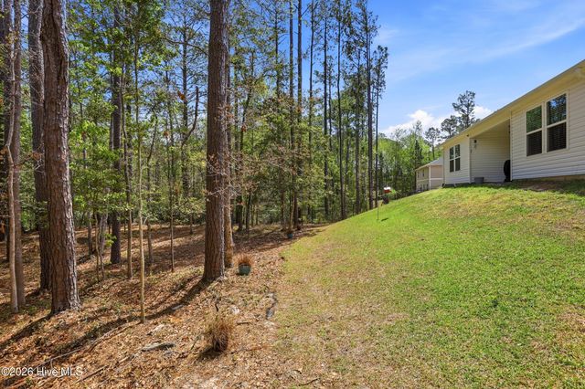 2518 Sardis Drive SE, Bolivia, NC 28422