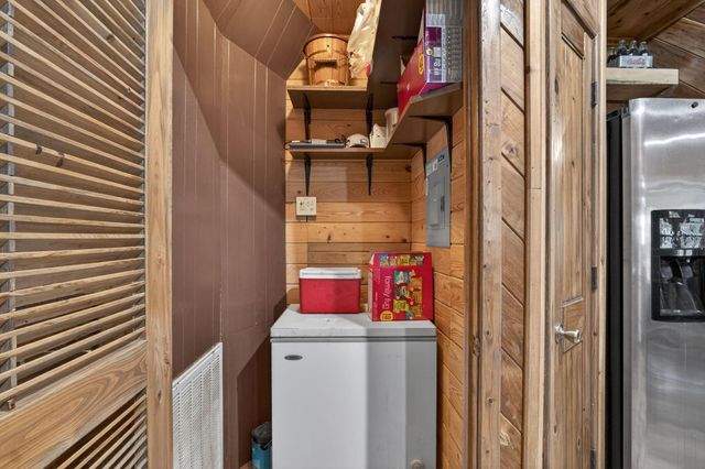 3723 E Fm 256 E, Colmesneil, TX 75938