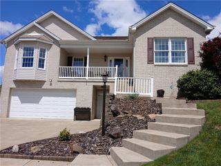 1019 Innisbrook Dr, Hempfield Twp, PA 15601