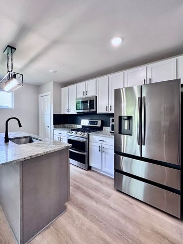 700 Machnik Drive, Chelsea, MI 48118