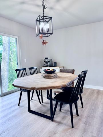 700 Machnik Drive, Chelsea, MI 48118