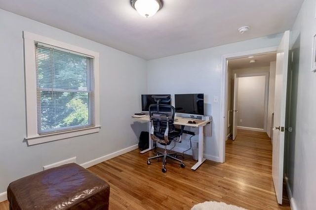 11 Springdale Ave, Wellesley, MA 02462