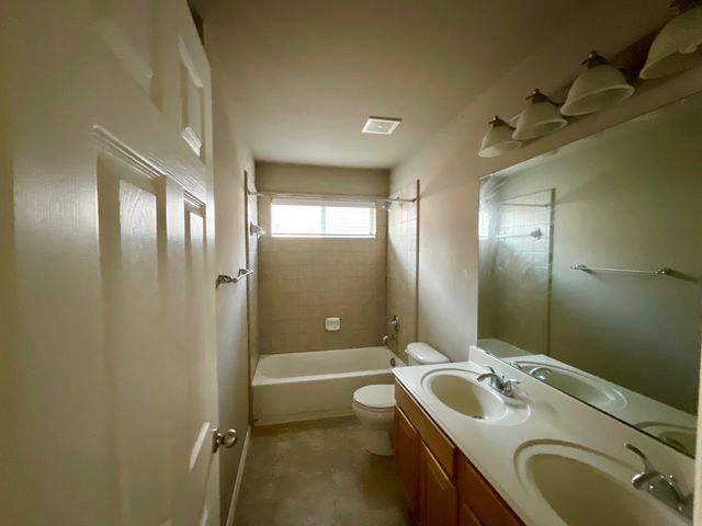 3102 Red Oak Drive, Sunnyvale, TX 75182